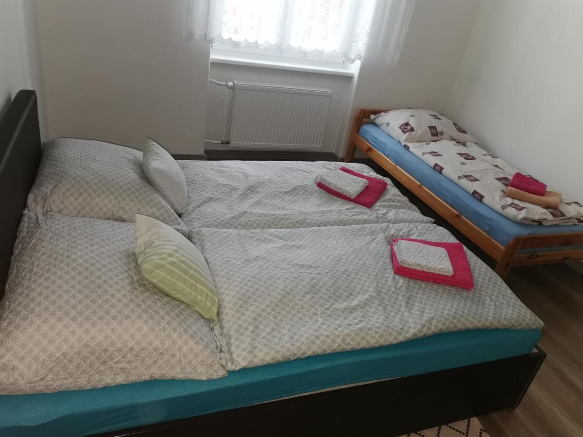 Ferienwohnung Flat In The Heart Of Liptovský Mikuláš Exterior foto