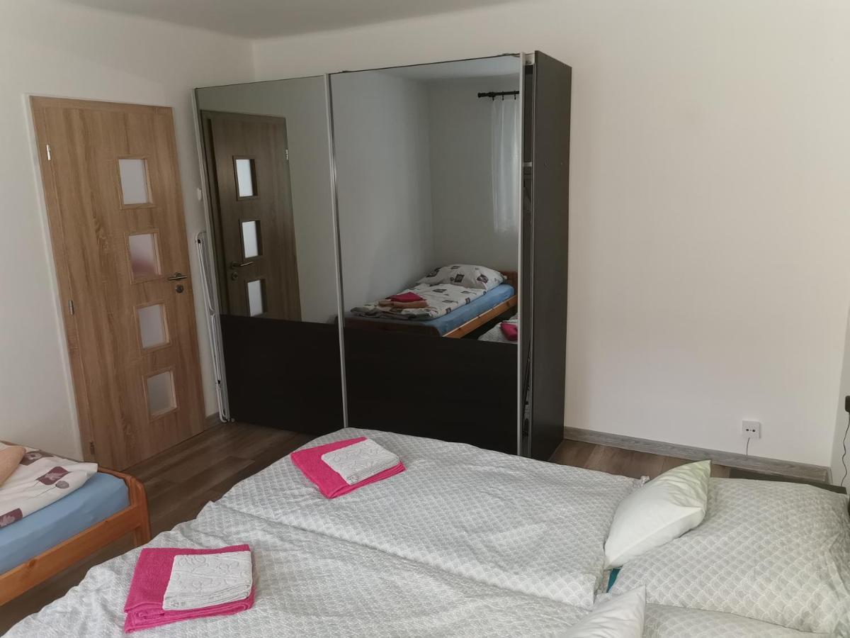Ferienwohnung Flat In The Heart Of Liptovský Mikuláš Exterior foto